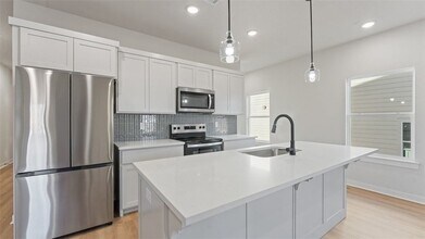 1700 Cuppett Cir in Pea Ridge, AR - Building Photo - Building Photo