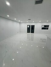 2346 Lakeshore Cir in Port Charlotte, FL - Building Photo - Building Photo