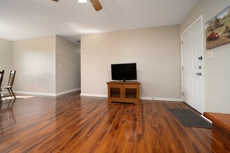 509 College Corner Rd in Centerville, IN - Building Photo - Building Photo