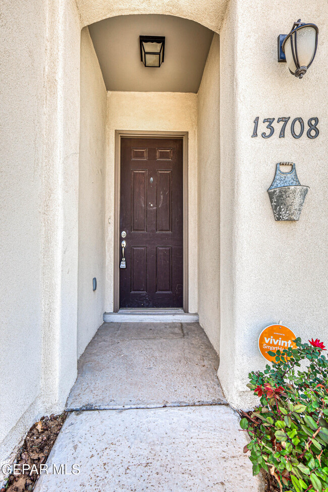 13708 Brandsby Ave in Horizon City, TX - Building Photo - Building Photo