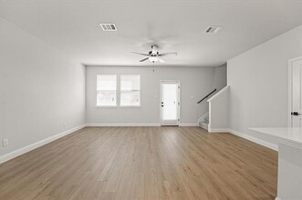 3010 Patrick St in Wylie, TX - Foto de edificio - Building Photo