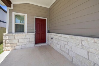 472 Pickrell Lp in Liberty Hill, TX - Building Photo - Building Photo