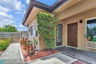 201 SE 23rd St in Fort Lauderdale, FL - Building Photo - Building Photo