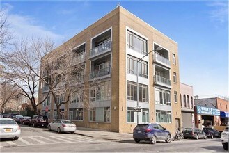 Concord in Brooklyn, NY - Building Photo - Building Photo