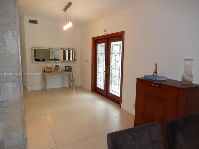 12741 SW 72nd Ave in Miami, FL - Building Photo - Building Photo