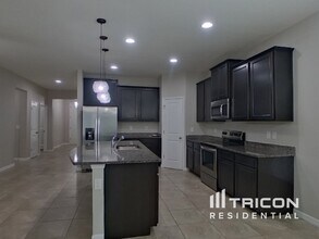 12212 Legacy Bright St in Riverview, FL - Building Photo - Building Photo