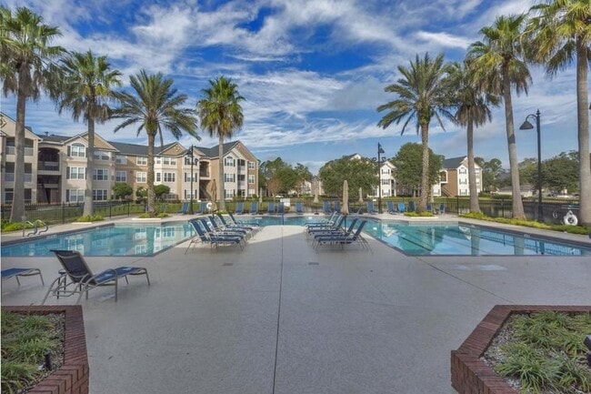 13810 Sutton Park Dr N, Unit 1137 in Jacksonville, FL - Building Photo - Building Photo