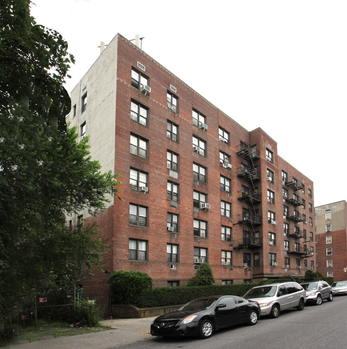 646 Rutland Rd in Brooklyn, NY - Building Photo