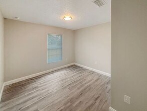 2810 E 21st St in Sanford, FL - Building Photo - Building Photo