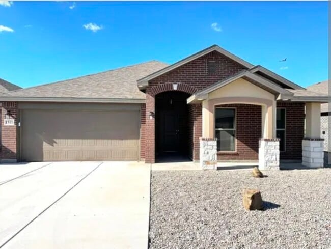property at 1313 E 95th St