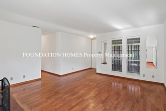 158 Roundtree Blvd in San Rafael, CA - Building Photo - Building Photo