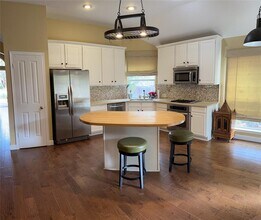 5401 Apache Creek Cove in Austin, TX - Building Photo - Building Photo