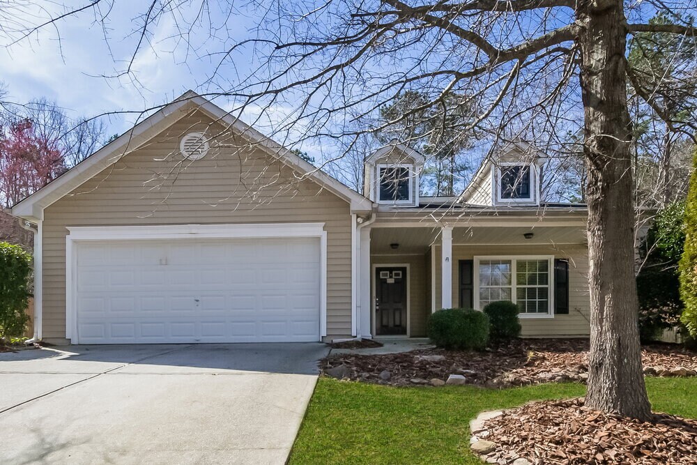 303 Stone Valley Xin in Canton, GA - Building Photo