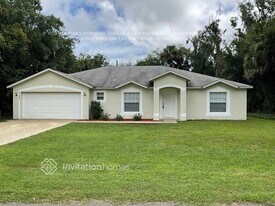 2029 Needle Palm Dr in Edgewater, FL - Building Photo