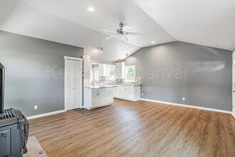 6405 W Jefferson Pl in Lakewood, CO - Building Photo - Building Photo