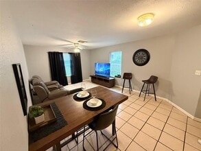 305 N Ennis St in Houston, TX - Building Photo - Building Photo