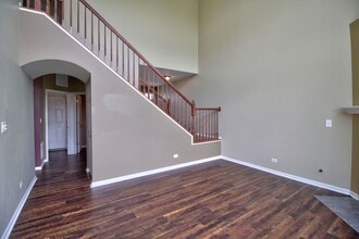 2378 Georgetown Cir in Aurora, IL - Building Photo - Building Photo