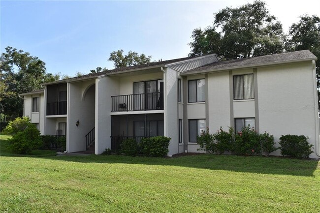 property at 2522 Pine Ridge Way S
