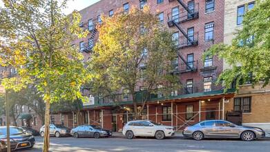 42 W 138th St in New York, NY - Building Photo - Building Photo