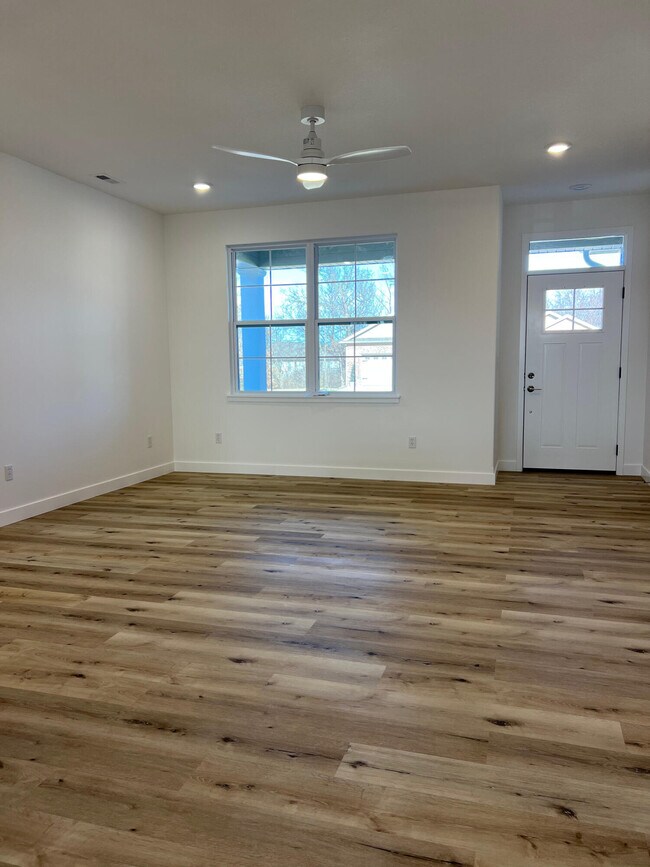 200 Corcoran Dr in Columbia, MO - Building Photo - Building Photo