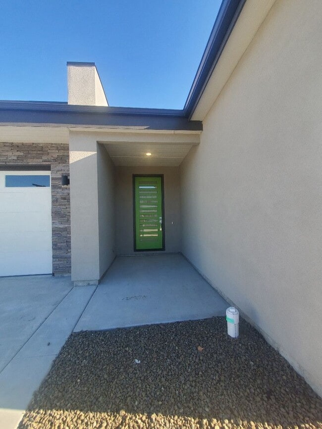 62 S Snead Ave in Eagle, ID - Building Photo - Building Photo