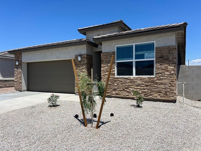 property at 15618 W Desert Hollow Dr