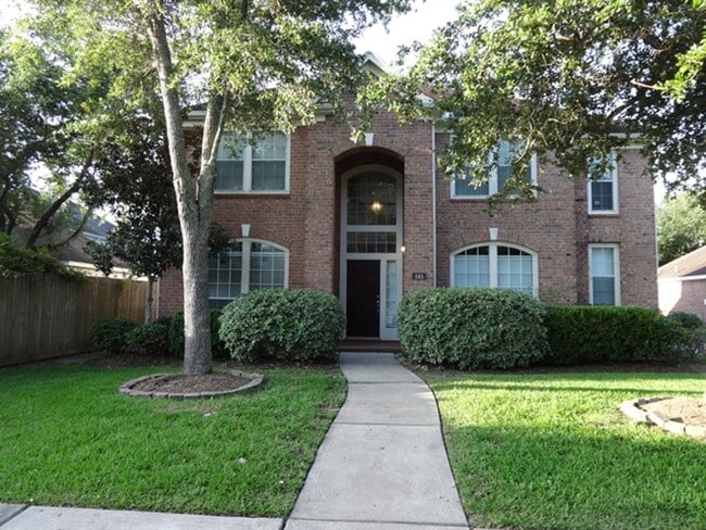 property at 141 S Laguna Pointe Dr