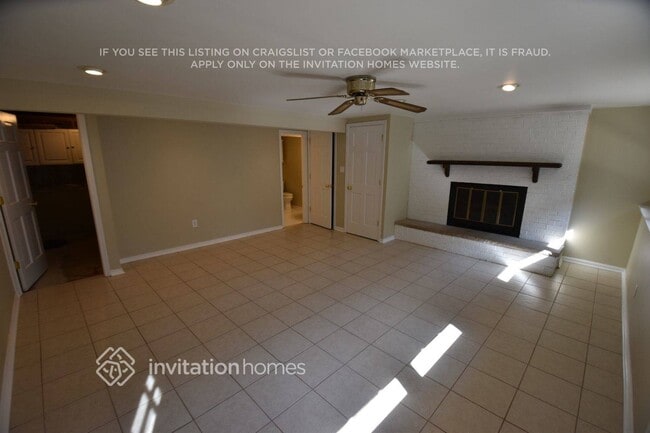 4904 Drendel Rd in Downers Grove, IL - Building Photo - Building Photo