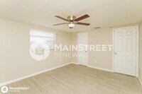 7909 Hawthorn Dr photo'