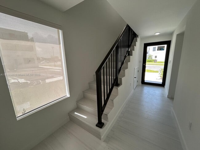 14624 SW 261st Ter in Homestead, FL - Building Photo - Building Photo