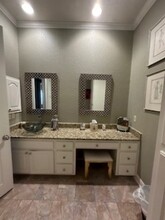 38400 Interstate 10 W, Unit Apartment in Boerne, TX - Building Photo - Building Photo