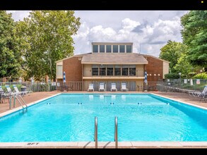 515 Basswood Ave-Unit -K102 in Nashville, TN - Building Photo - Building Photo