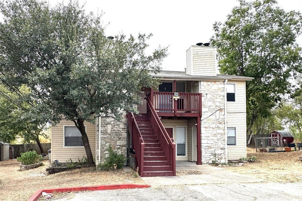 901 Taulbee Ln in Austin, TX - Building Photo