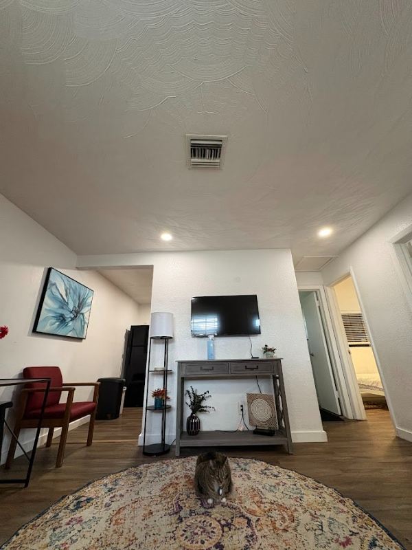 2911 NW 11th St in Fort Lauderdale, FL - Building Photo - Building Photo