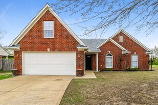 751 Northwood West Cove in Hernando, MS - Building Photo