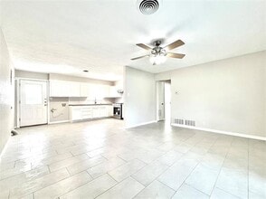 2614 Denison St in Denton, TX - Building Photo - Building Photo