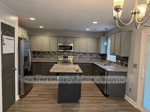 2920 Aristocrat Ln in Fayetteville, NC - Building Photo - Building Photo
