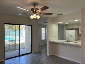 100 Hillside Rd, Unit 118 in Laredo, TX - Building Photo - Building Photo