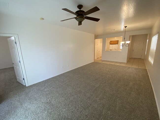 3456 Flinthead Dr in North Las Vegas, NV - Building Photo - Building Photo