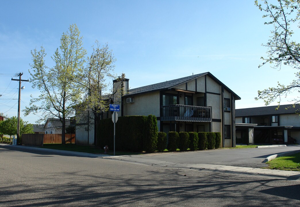 Georgia Place in Boise, ID - Building Photo