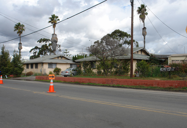 237 W Calle Primera in San Ysidro, CA - Building Photo - Building Photo