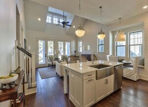 308 Dahlonega Dr, Unit 21 Camellia Oaks in Tallahassee, FL - Building Photo - Building Photo