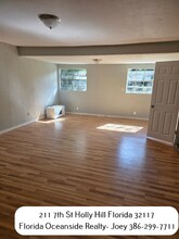 211 7th St in Daytona Beach, FL - Building Photo - Building Photo