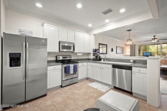 13522 Stone Pond Dr in Jacksonville, FL - Building Photo - Building Photo