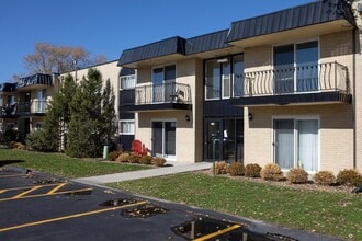 2147 175th St in Lansing, IL - Building Photo - Building Photo