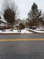 92 Fairview Ave in Washington Township, NJ - Building Photo