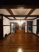 705 State St in Yorkville, IL - Building Photo