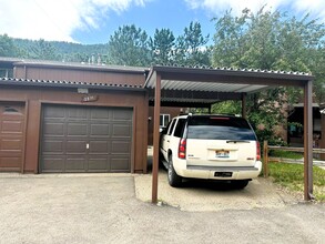 2811 Riverside Dr in Idaho Springs, CO - Building Photo - Building Photo