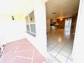 3545 Holiday Lake Dr in Holiday, FL - Building Photo - Building Photo