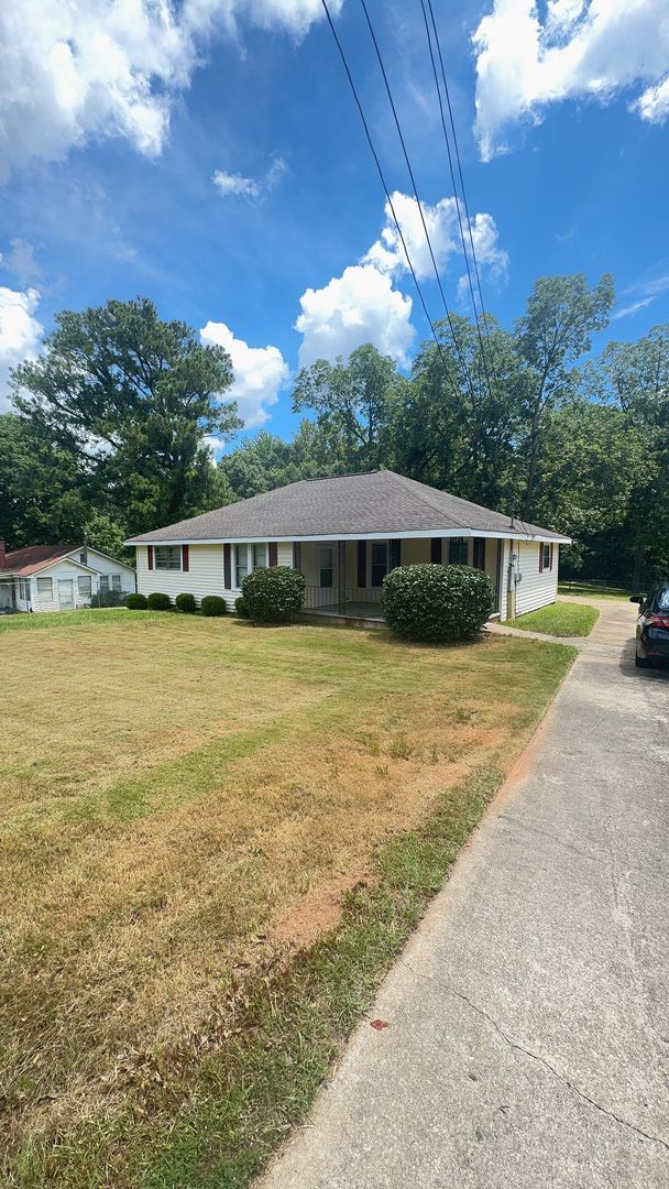 123 Greenberry Cir in Valley, AL - Building Photo - Building Photo